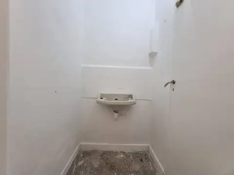 Local en Venta 41 años