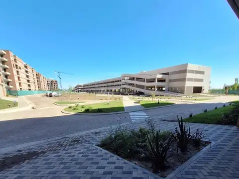 Departamento en Alquiler en Fisherton, $ 650.000