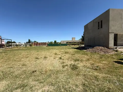 Terreno en Venta 20  mts Frente