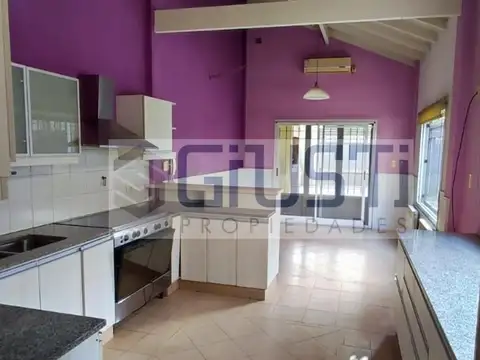 Casa en Venta al Oeste