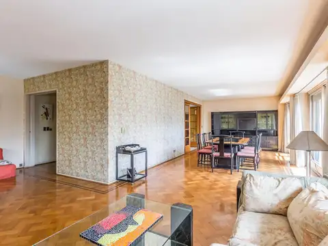 VENTA DEPARTAMENTO RECOLETA 5 AMBIENTES BALCON CON COCHERA