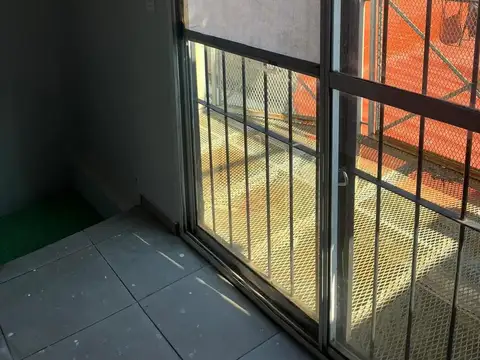 Depto Tipo Casa en Alquiler de 4 ambientes
