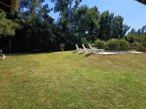 Casa en Venta en Los Quinchos Country Club, USD 175.000