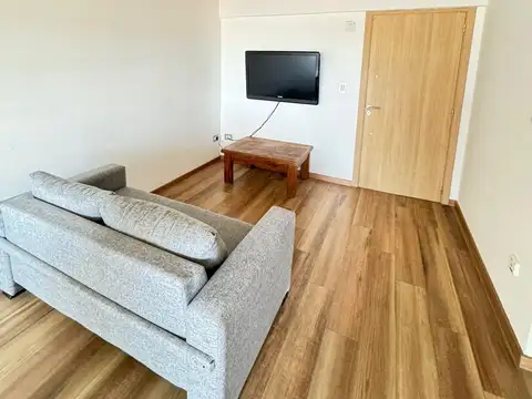 Departamento 2 Ambientes con Cochera y Vista al Mar – Parque Luro