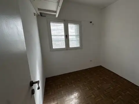 Departamento en Alquiler en Villa Luro, $ 830.000