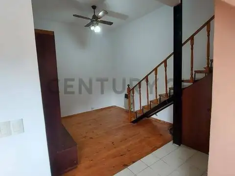 Planes 700, Piso 1