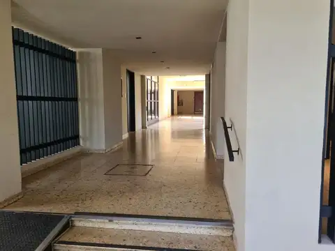 DEPARTAMENTE 3 AMB MATADEROS