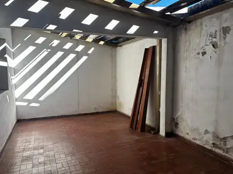 Depto Tipo Casa en Venta de 5 ambientes