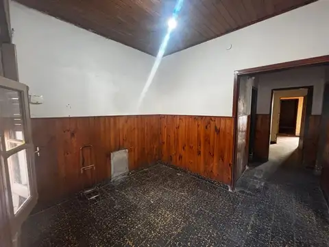 Depto Tipo Casa 5 ambientes con 2 baños