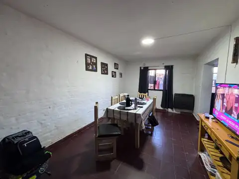 Depto Tipo Casa en Venta de 4 ambientes