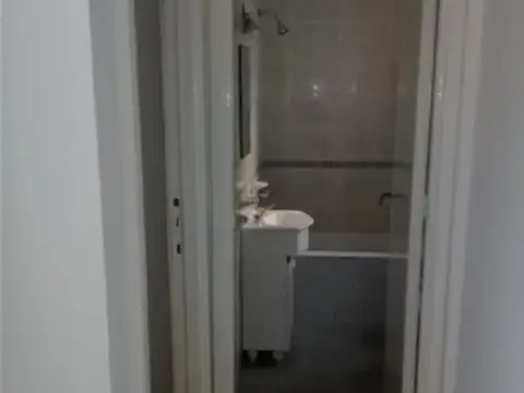 CALVO CARLOS 1900, Piso 1