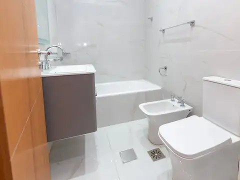 VENTA PH 3 AMBIENTE EN VILLA DEVOTO C/ PATIO