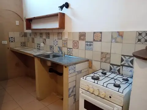ALQUILER DE PH EN ADROGUÉ
