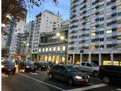 Estudio Av Libertador Patio Bullrrich