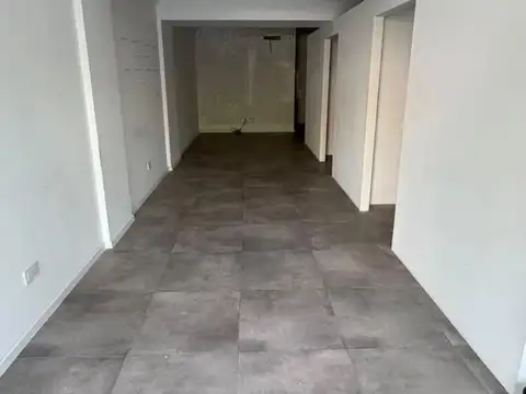 Local en Alquiler en Ituzaingo Norte, $ 1.900.000