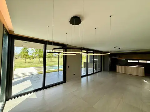 Casa en Alquiler A Estrenar