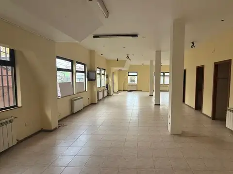 ¡En Alquiler! Espacio para Oficinas, Consultorios.