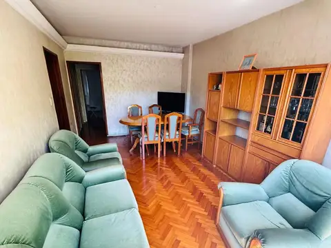 Tres Ambientes Frente Balcon Reciclado!