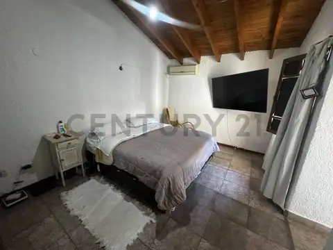 CASA DUPLEX EN VENTA GODOY CRUZ