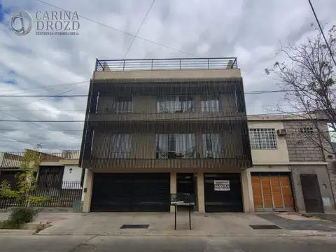 Adolfo Calle 100