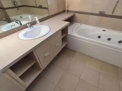 Departamento en Alquiler al Noreste