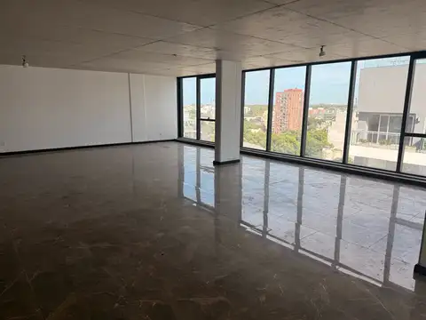 Oficina en Alquiler al Noreste