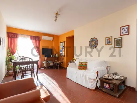 VENTA DEPTO 4 AMBIENTES - MARTIN CORONADO