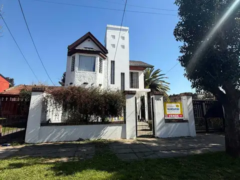 Casa 7 ambientes en venta San Antonio de Padua