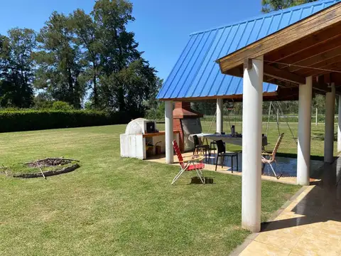 Quinta en Venta en 20 de Junio, USD 140.000