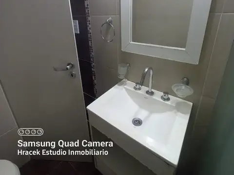 Departamento en Alquiler en Villa Luzuriaga, $ 450.000