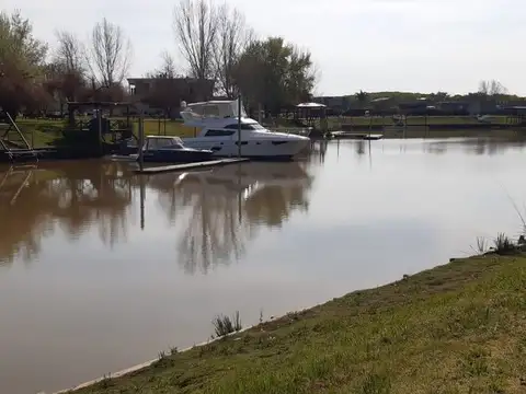 VENTA LOTE TIGRE ISLA DEL ESTE-COUNTRY NAUTICO  