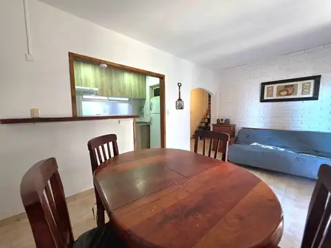 Departamento 4 ambientes con 2 baños