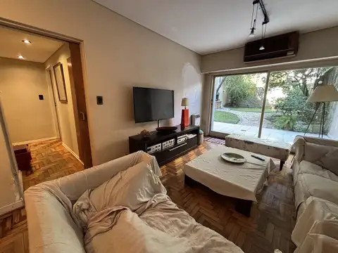 Venta Departamento 3 ambientes 243 m2 jardín y parrilla en Caballito