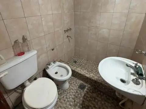 Casa en Alquiler con 1 cochera
