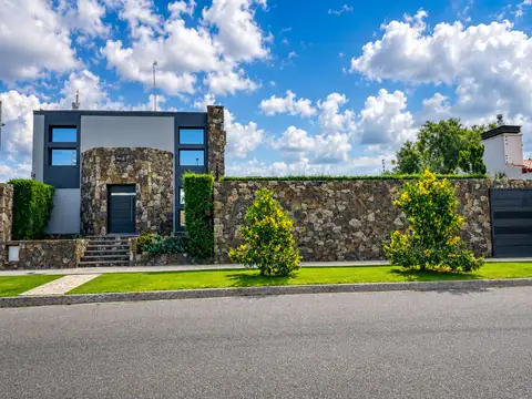 Casa en Venta en El Challao, Las Heras