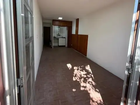 Córdoba 3629 - 2do piso