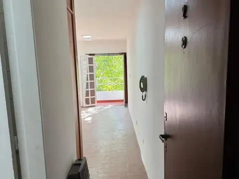 Córdoba 3629 - 2do piso