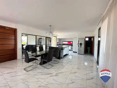 Casa en Venta en La Alameda, USD 198.000