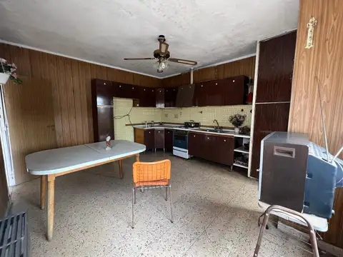 Casa en Venta en Temperley, USD 170.000