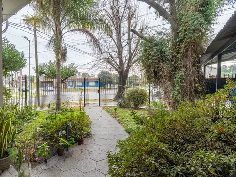 Casa en Venta en Ezpeleta Oeste, USD 100.000
