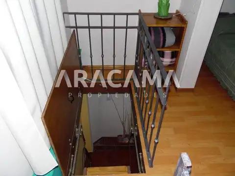 Oficina 7 ambientes con 5 baños