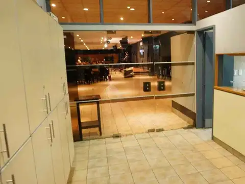 Local en Venta en Ciudadela, USD 1.989.999