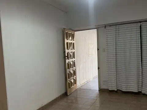 Depto Tipo Casa en Venta 40 años