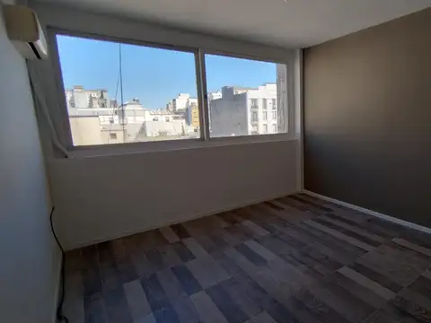 Monoambiente reciclado, divisible excelente San Lorenzo 1000