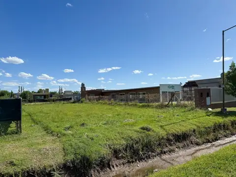 Terreno en Venta 15  mts Frente