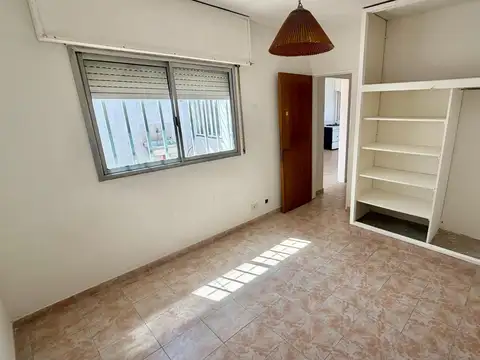 Pavón 4786
