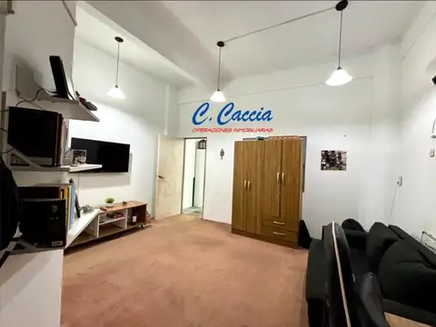 Lavalle 1800, Piso 2