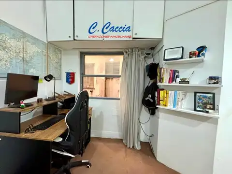 Departamento en Venta en Balvanera, USD 129.000