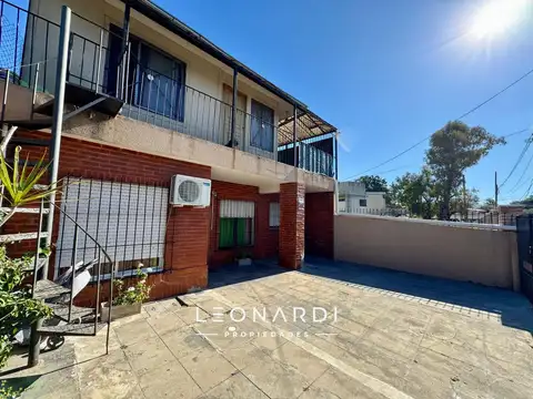 Dos casas en venta en Belén de Escobar    ID 1253