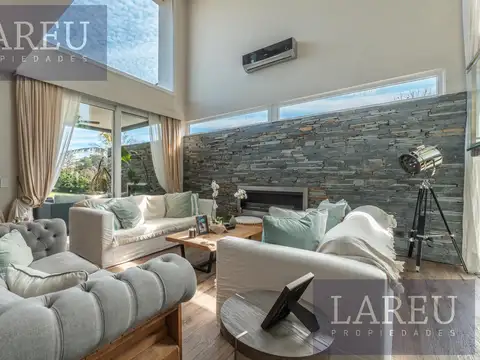 Casa en Venta al Suroeste